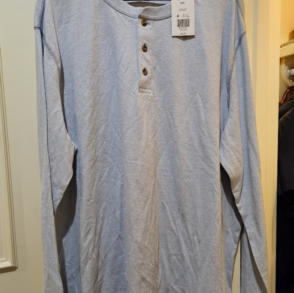Men's long sleeve tee